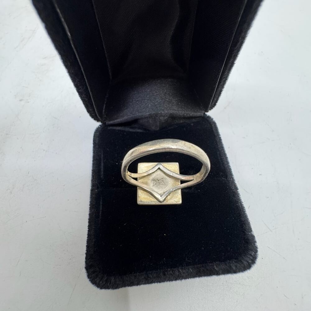 Vintage 925 Sterling Silver and Jade Square Cut Ring - Picture 3 of 6